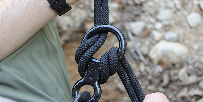 راپل دو طنابه (Double Rope Rappel)، ایمنی و انعطاف در فرودهای دشوار