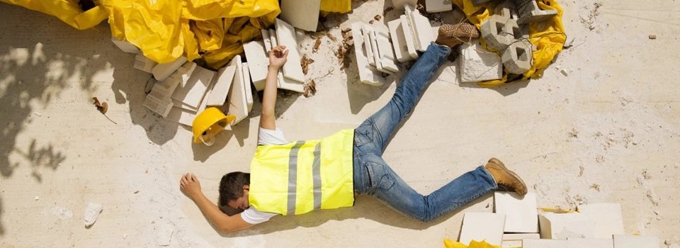 چطور با لایف لاین خطر سقوط را در پروژه‌های ساختمانی و صنعتی صفر کنیم؟