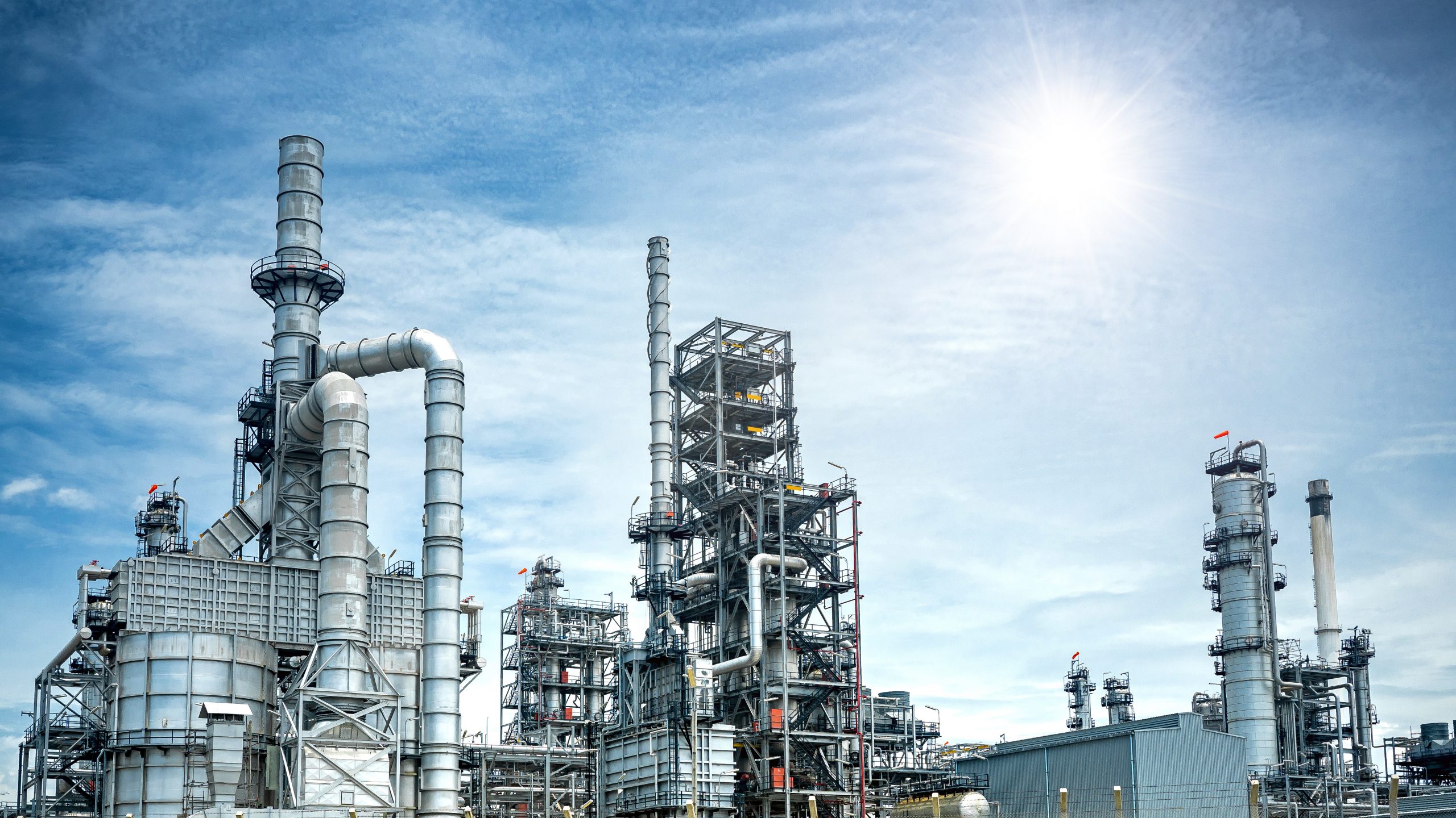 بازرسی تجهیزات پالایشگاهی با راپل صنعتی